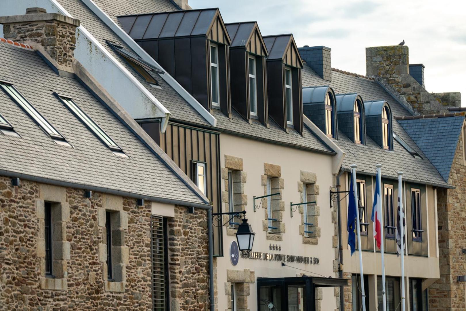 Hostellerie De La Pointe Saint-Mathieu - Spa & Restaurant Plougonvelin Eksteriør bilde