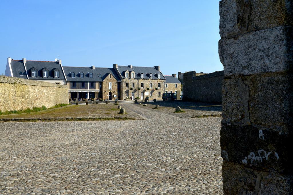 Hostellerie De La Pointe Saint-Mathieu - Spa & Restaurant Plougonvelin Eksteriør bilde